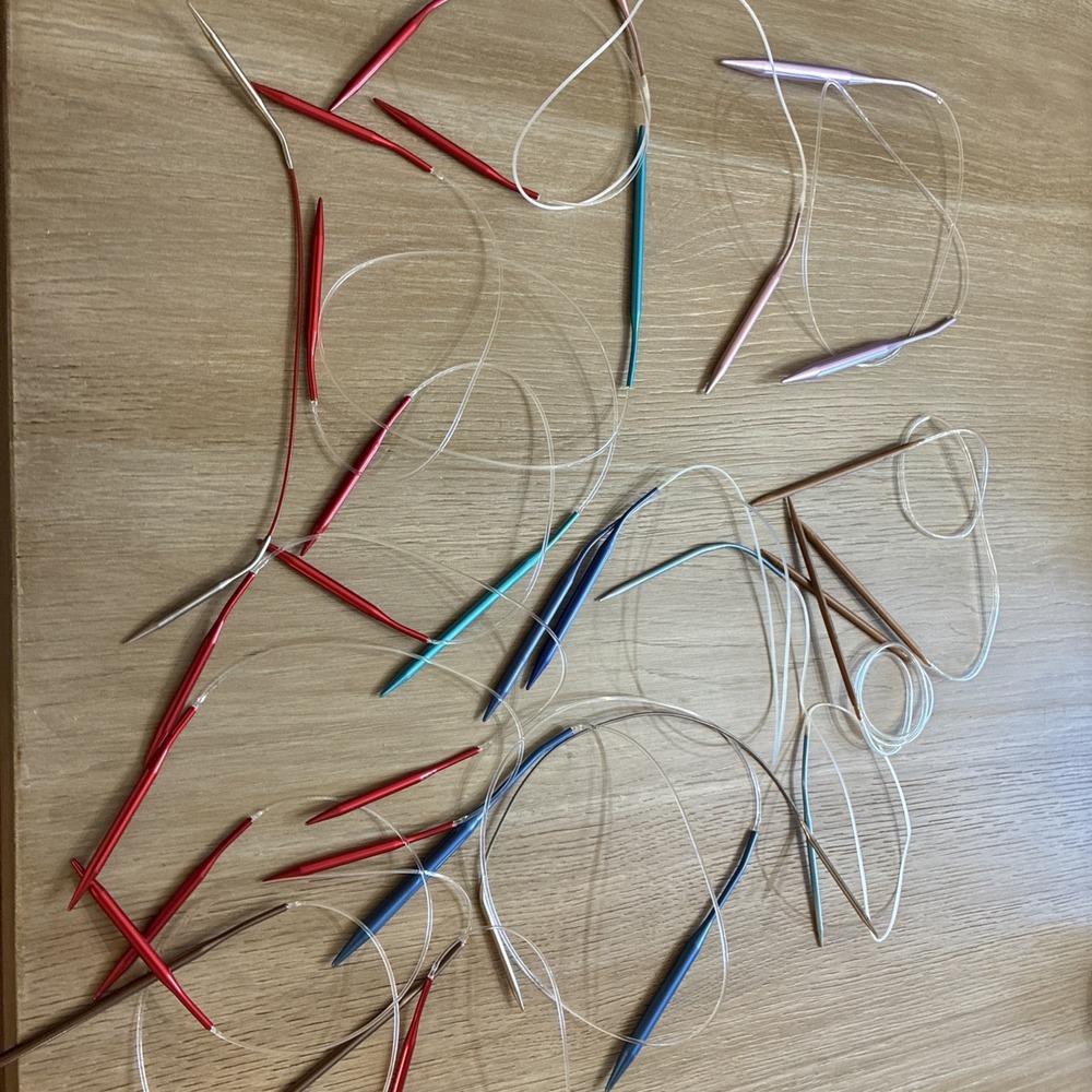 Circular Knitting Needles Metal Aluminum Plastic  Bamboo Lot of 18 Mixed Sizes